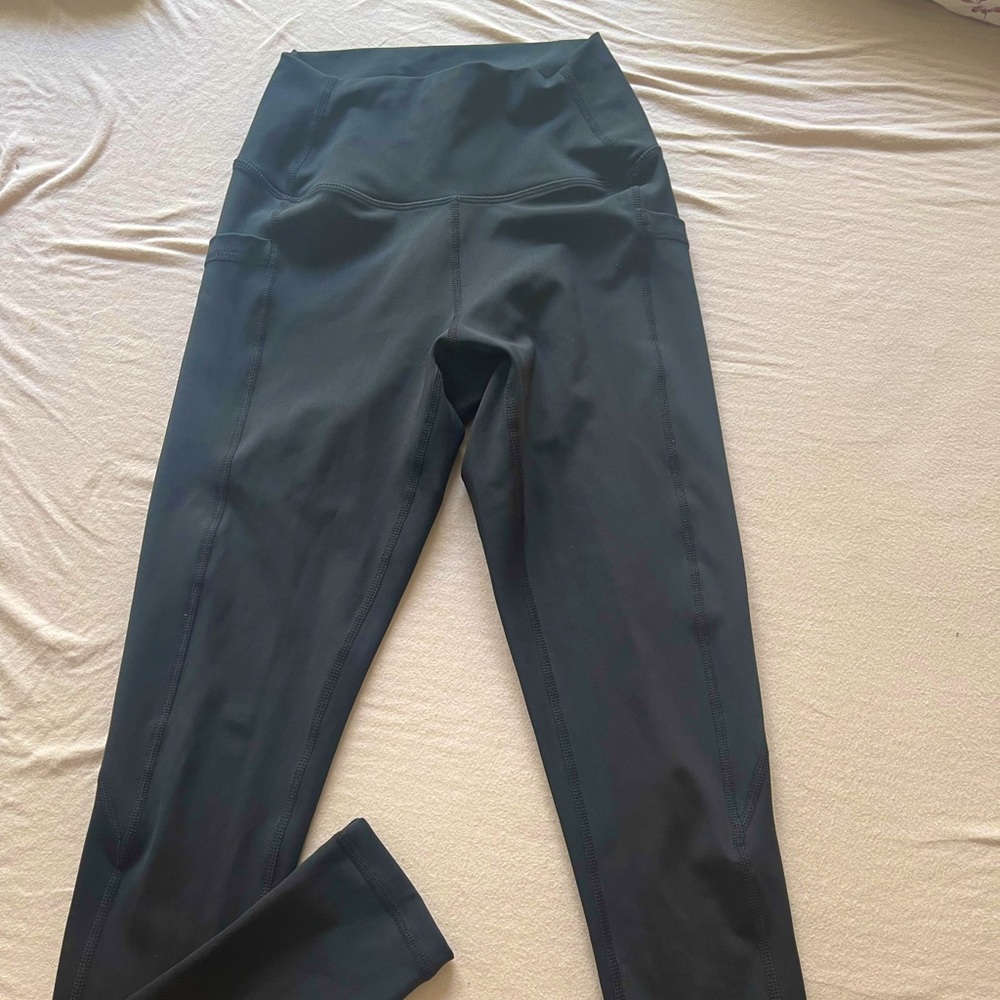 Black Buffbunny leggings. Size small